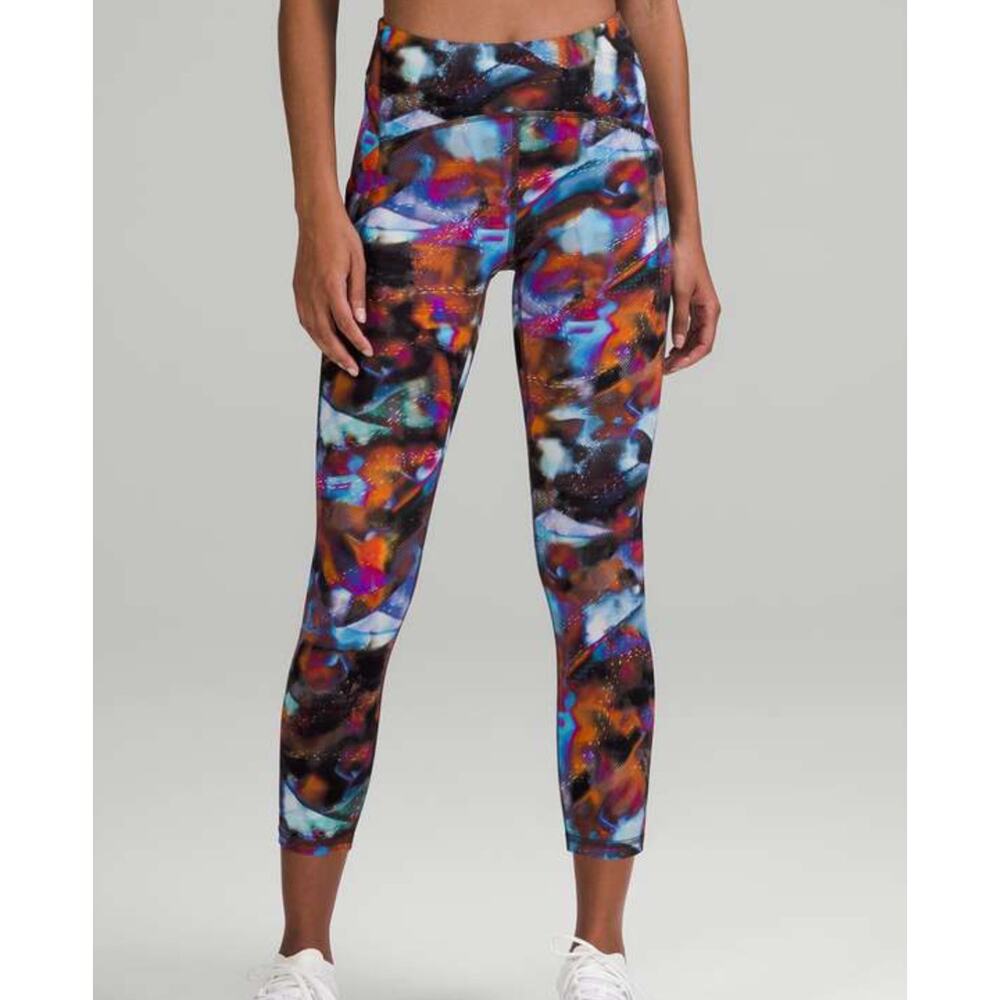Lululemon Power Thru High-Rise Tight 25"
Hyper Drift Multi size 2